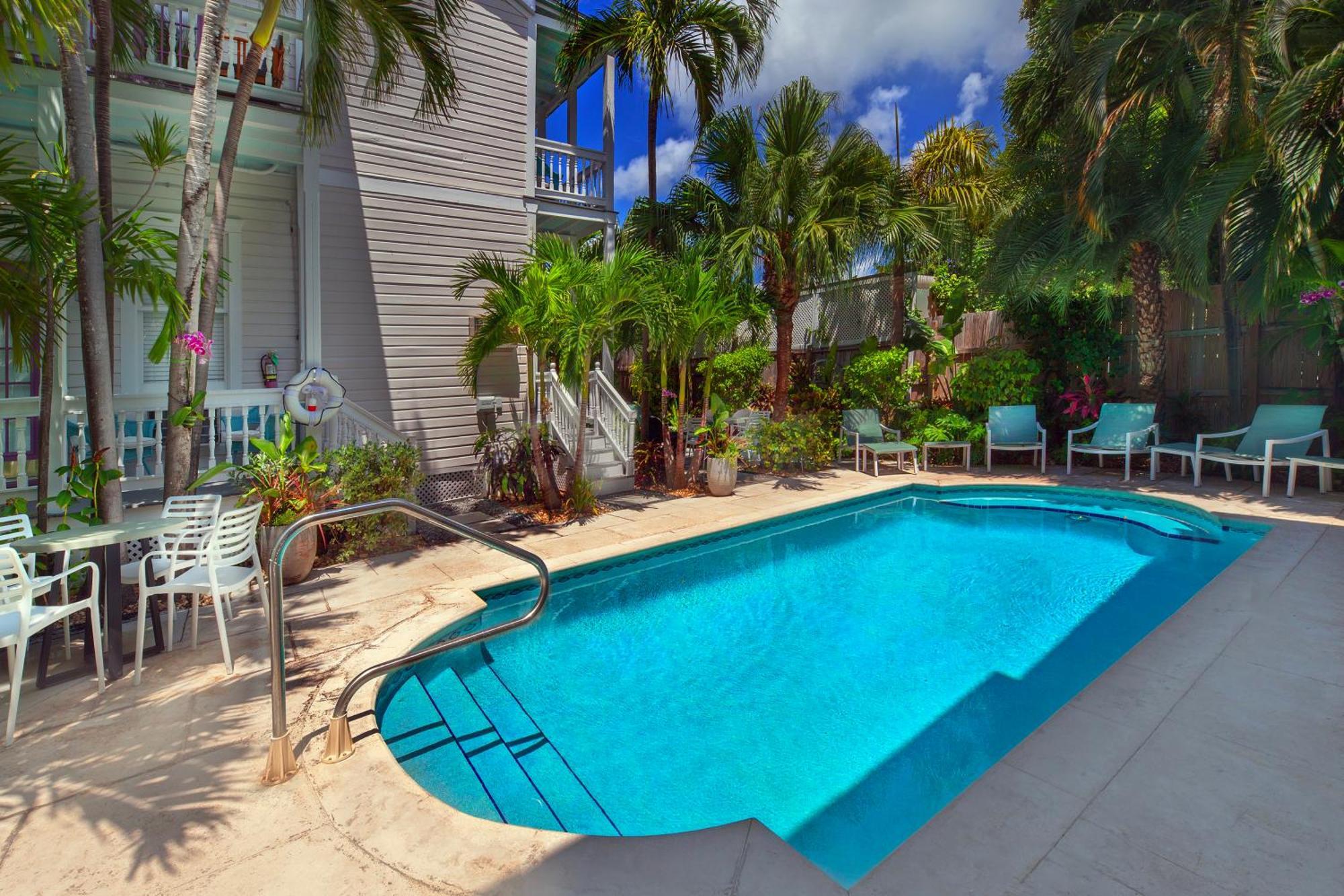 Coco Plum Bed and breakfast